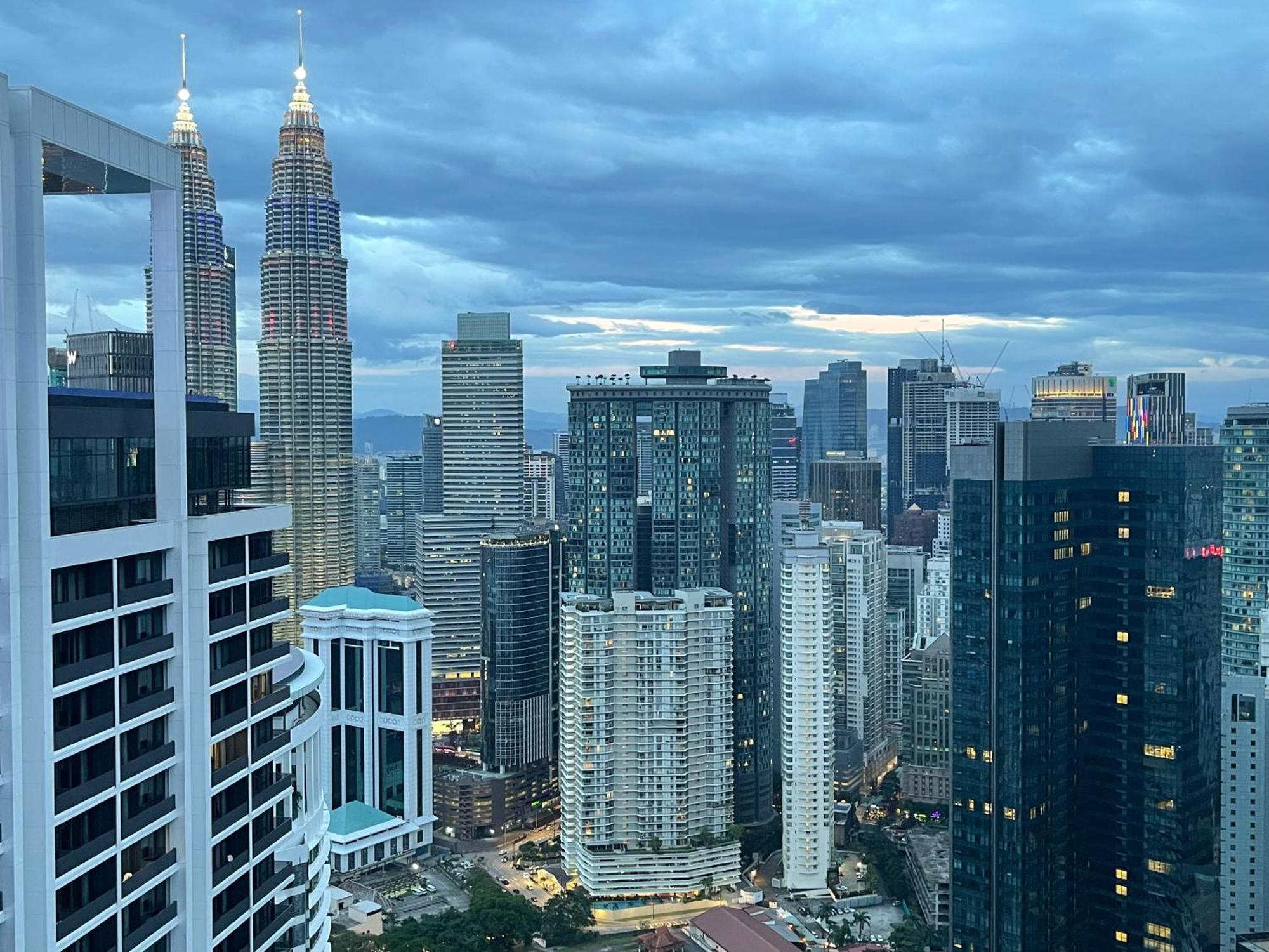Pangsapuri The Platinum Klcc By Infinity Pool